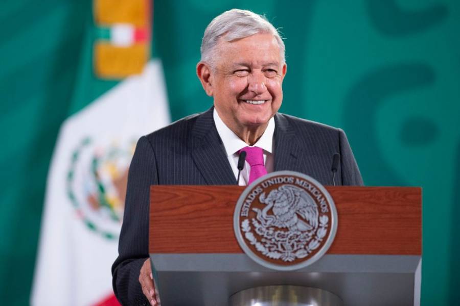 AMLO toma decisión en mañanera de denunciar a Rubén Moreira