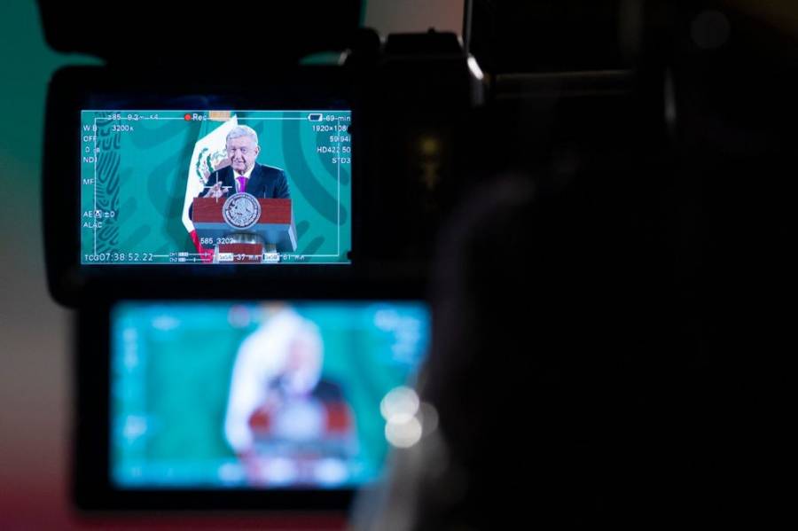 “Ay nanita” responde AMLO ante reto del “Jefe Diego” de recibirlo en la mañanera