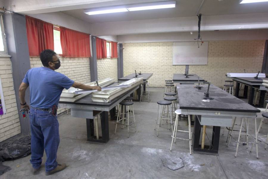 La Autoridad Educativa Federal y CDMX reparan los planteles educativos