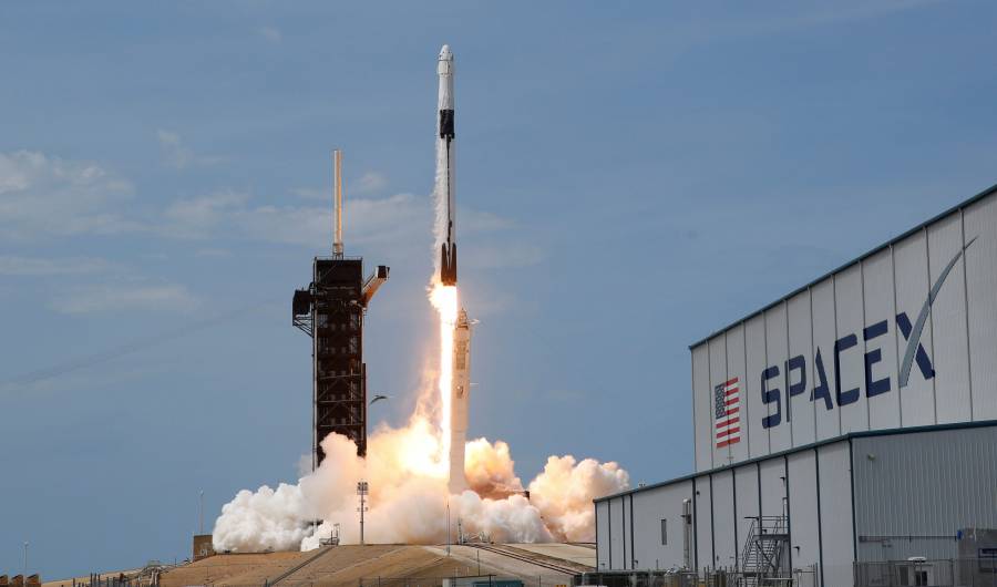 SpaceX se asocia con Google para proporcionar Internet de alta velocidad