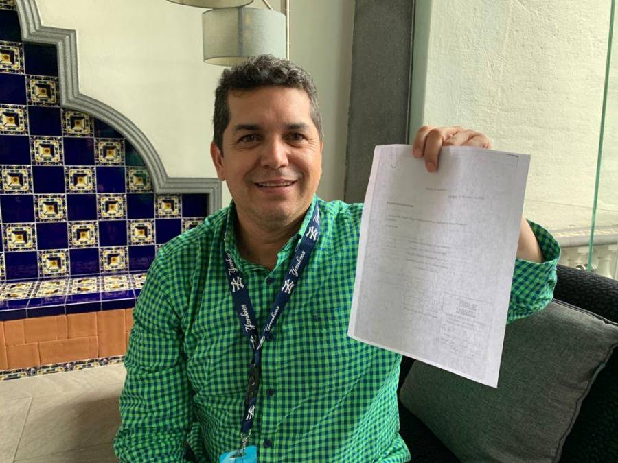 Víctor Hugo Arteaga, primer candidato en registrarse para debate a diputados locales