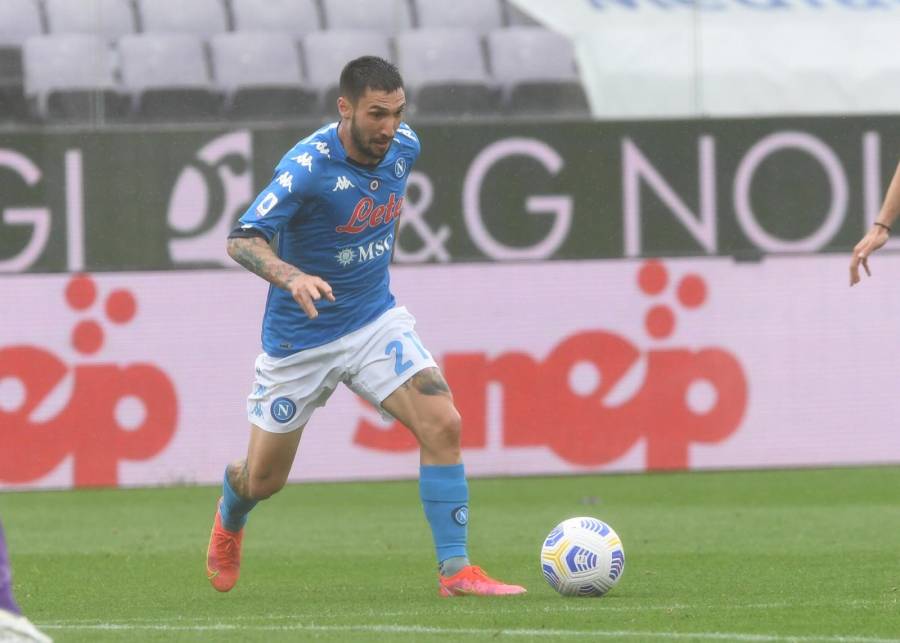 Napoli gana y mantiene su plaza rumbo a la Champions League