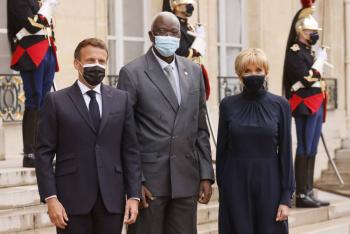 Francia cancelar&aacute; deuda de Sud&aacute;n, ronda los 5 mil millones de d&oacute;lares