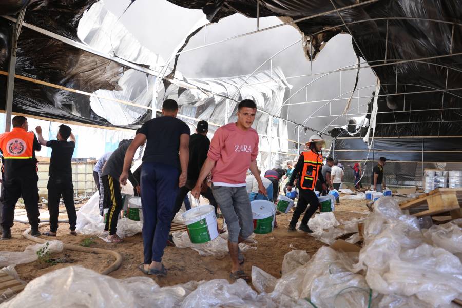 Egipto envía ayuda humanitaria a la Franja de Gaza y promete financiar reconstrucción