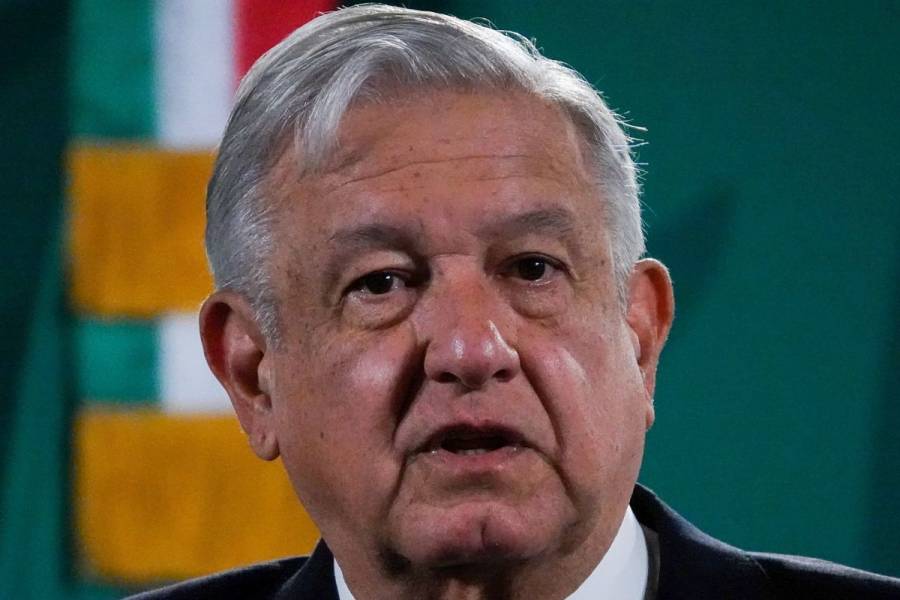 Nada de estar “retorciendo” la ley, dice AMLO al pedir a SCJN claridad sobre desafuero de Cabeza de Vaca