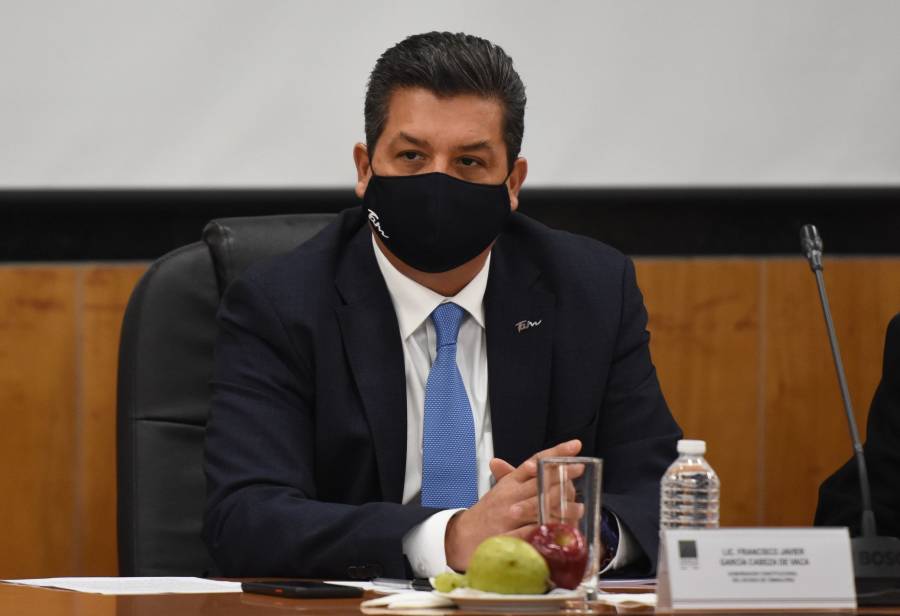 FGR obtiene orden de aprehensión contra Cabeza de Vaca