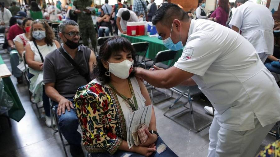 Inicia la vacunación COVID de adultos en 4 alcaldías de la CDMX