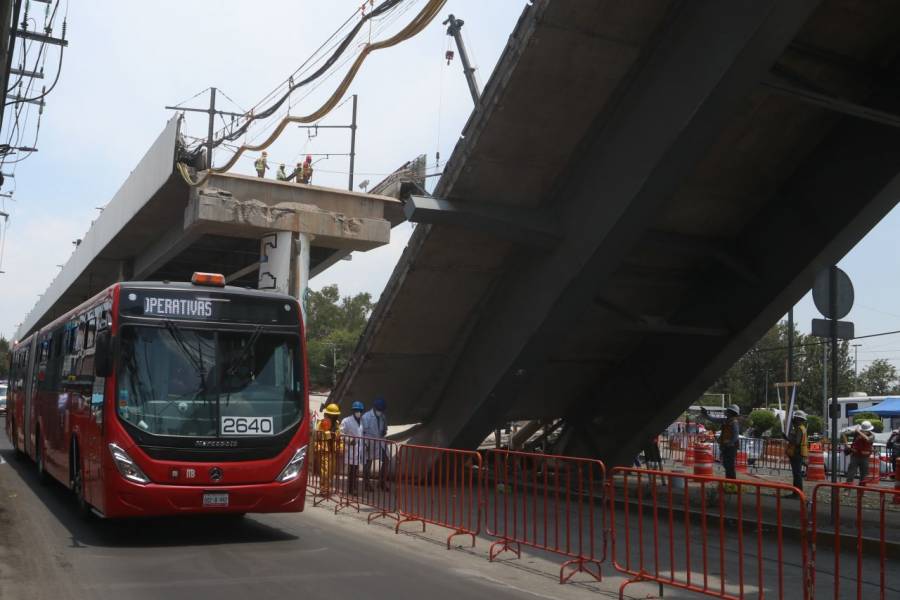 Continúan preparativos para segunda fase del servicio emergente, tras accidente en Línea 12 del Metro