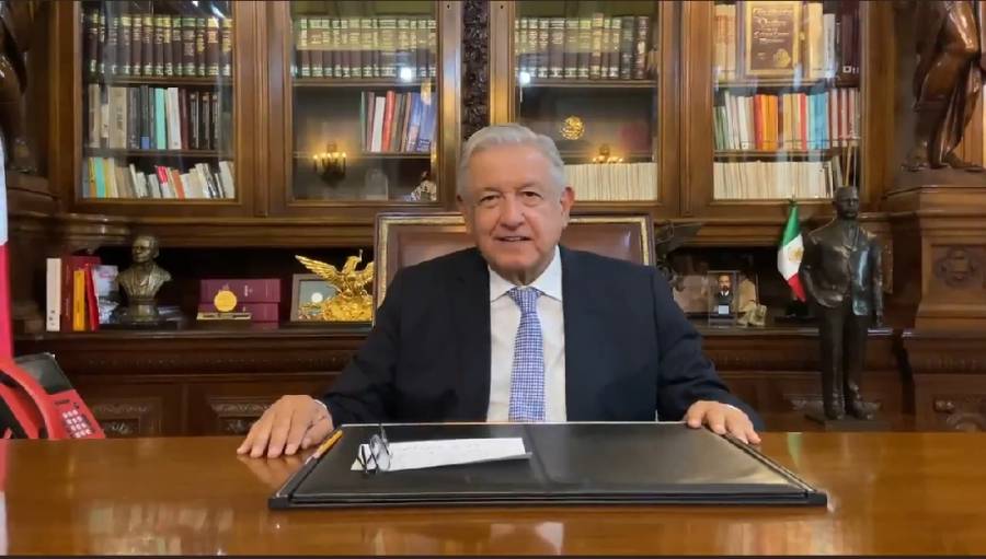 AMLO anuncia compra de la refinería Deer Park en Texas