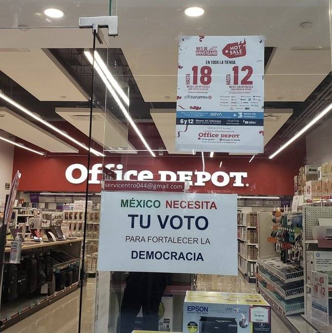 Niega Office Depot promover el voto para PRI y PAN