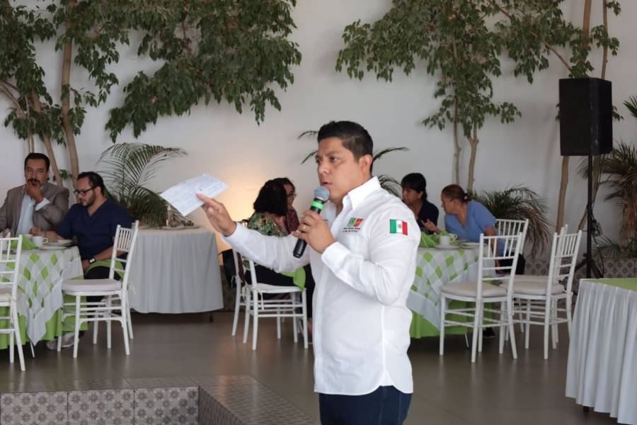 Vamos a dar certidumbre a los trabajadores de la salud: Ricardo Gallardo