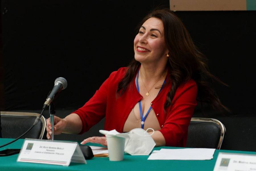 Rocío Barrera promete rescatar la experiencia laboral de adultos mayores