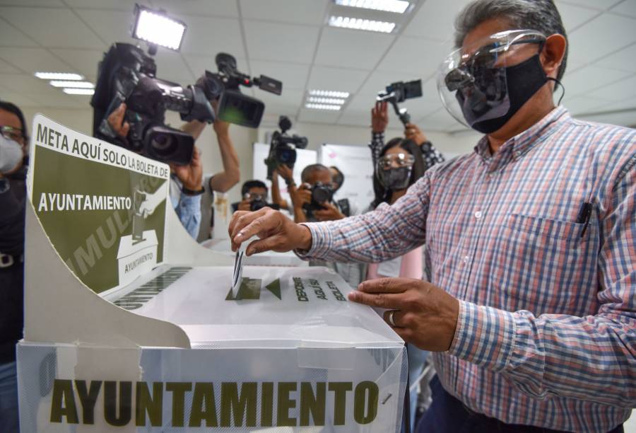 Para evitar desinformaci&oacute;n, INE explica proceso de conteo de votos de la jornada electoral