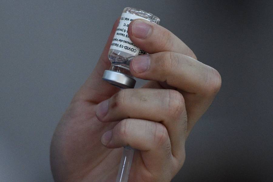 La UE acusa a AstraZeneca de 