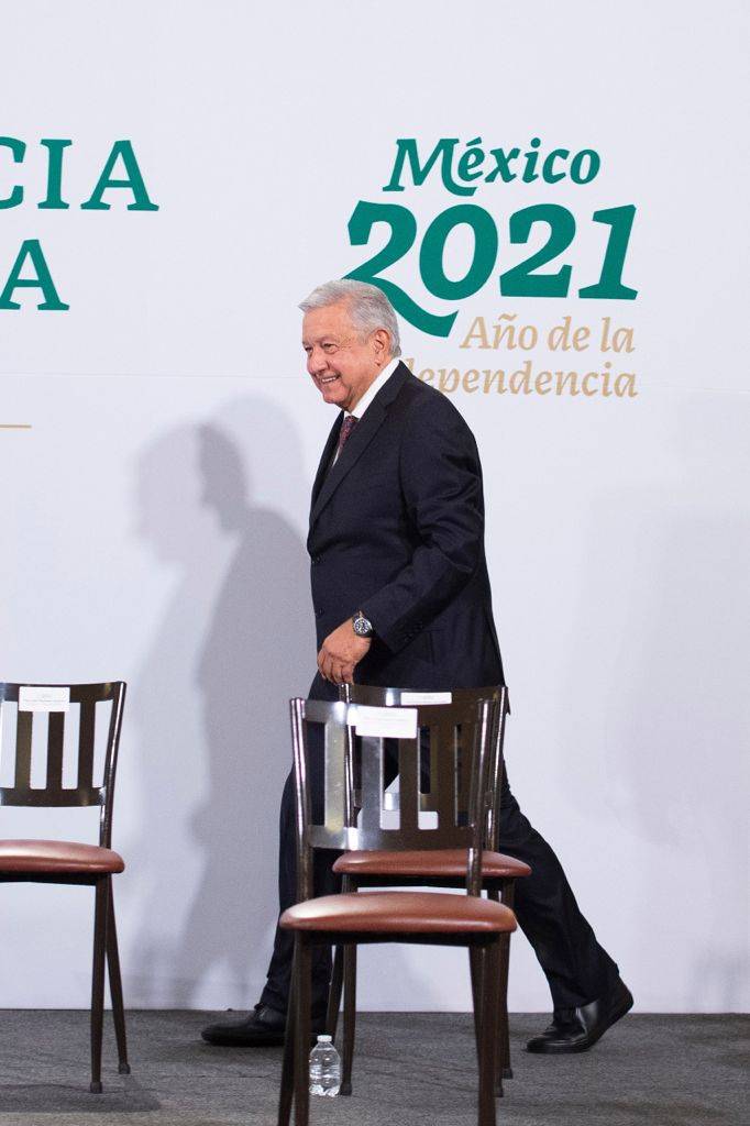 AMLO asegura que el petróleo es el mejor negocio del mundo