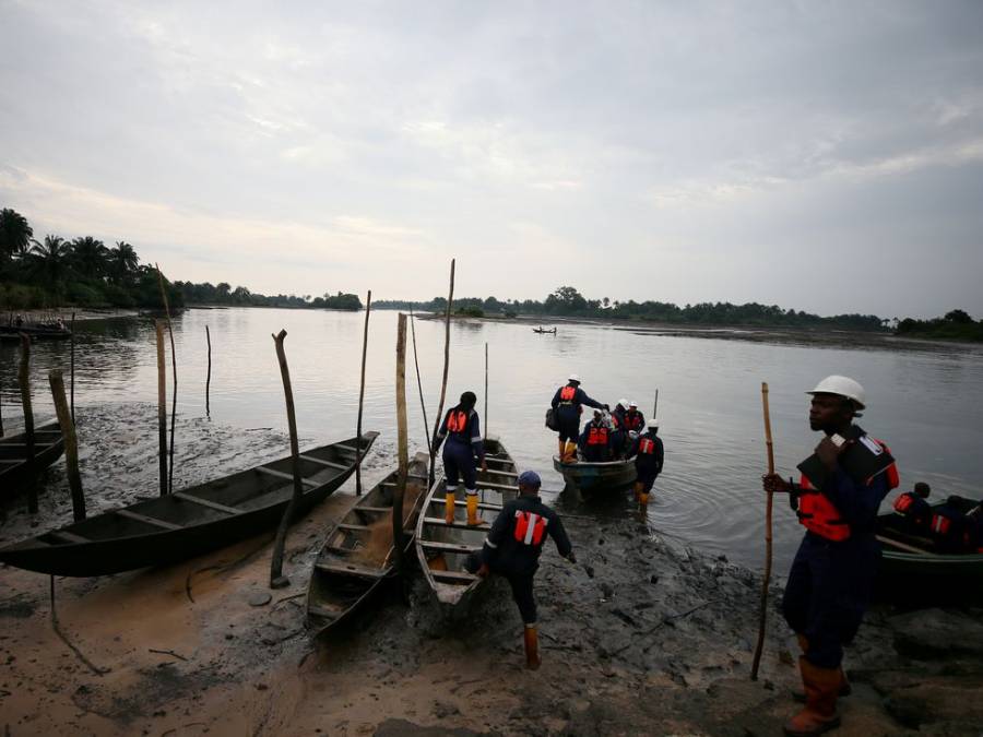 Tras el hundimiento de un barco en Nigeria, hay más de 150 desaparecidos