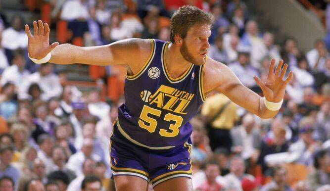 Fallece Mark Eaton, emblema de los Utah Jazz, a los 64 años el gigante