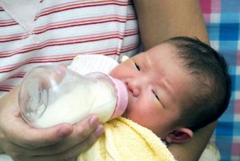 China autoriza tener tres hijos por familia