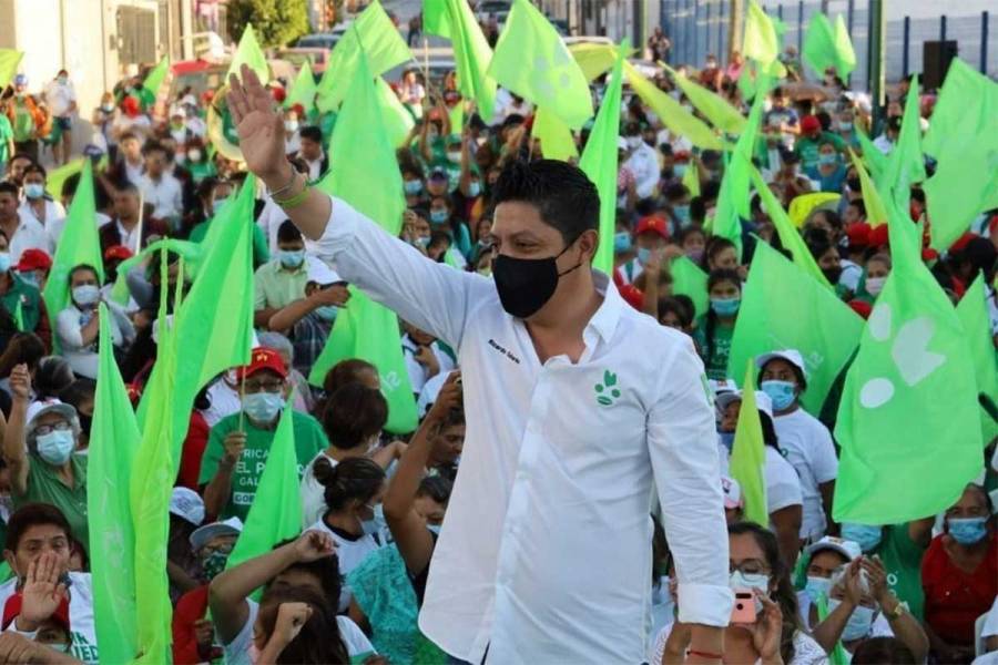 Ricardo Gallardo anuncia reconstrucción de Huasteca Potosina para dignificar a las familias