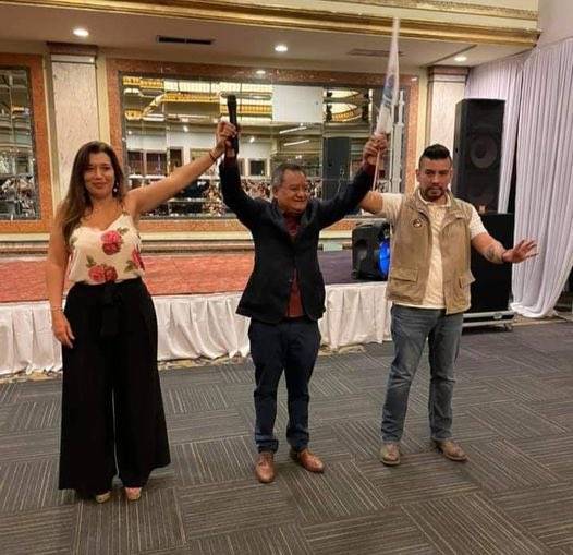 Leslie Staines declina por Eduardo Santillán