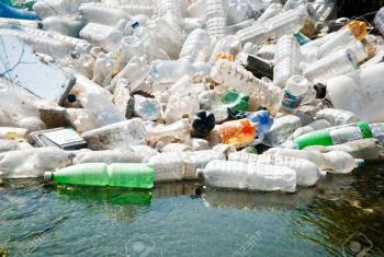 Coca-Cola y The Ocean Cleanup suman esfuerzos para limpiar los r&iacute;os
