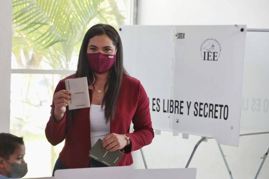 Destaca Indira Vizcaíno participación ciudadana en Colima