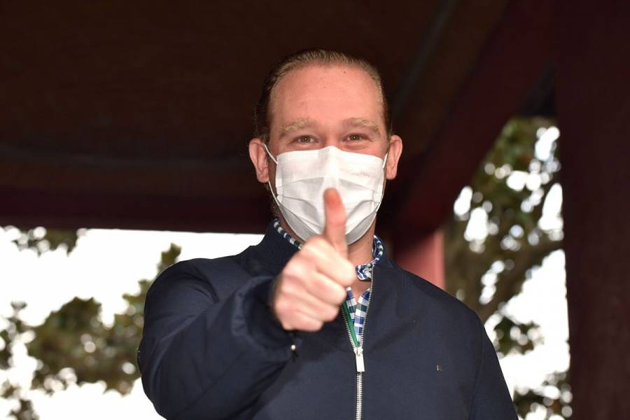 Santiago Taboada acude a votar en Benito Juárez
