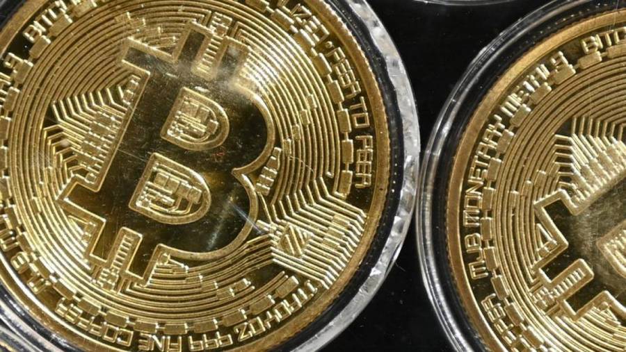 ¿En qué consiste el proyecto de El Salvador para la adopción del bitcoin como moneda?