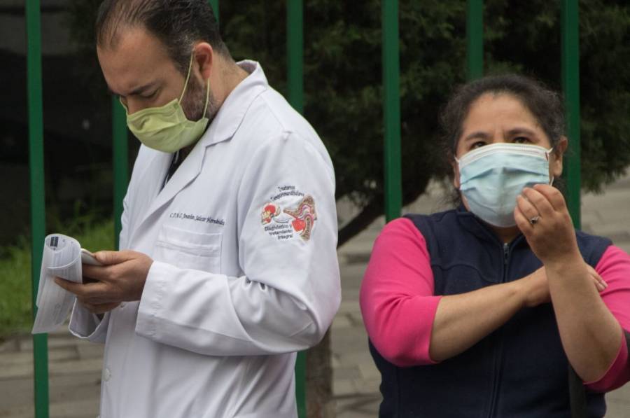 Reporta México 230 mil 148 decesos por Covid-19