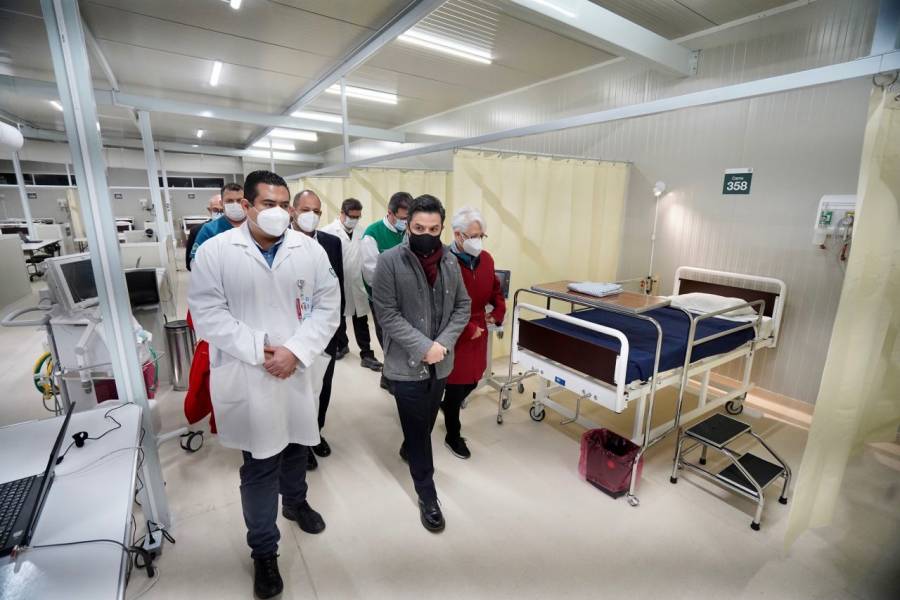 IMSS reconvirtió casi 20 mil camas para atender a pacientes con COVID-19