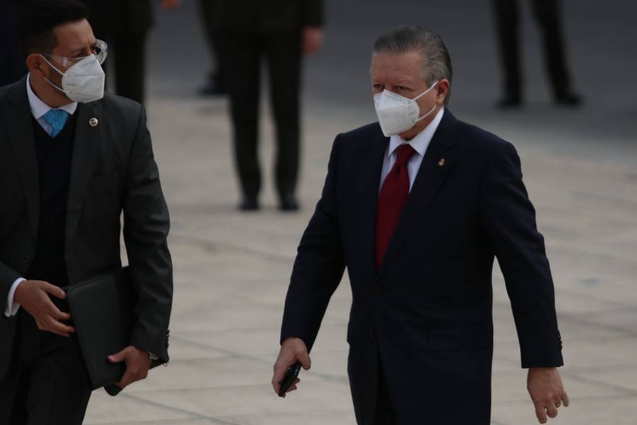 Corte da entrada a consulta sobre ampliación de mandato de Zaldívar