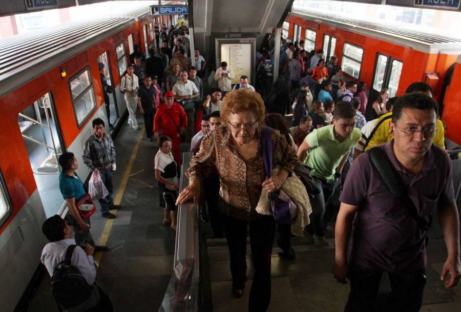 Por lluvias, suspenden servicio de Peñón Viejo a La Paz, en Línea A del Metro