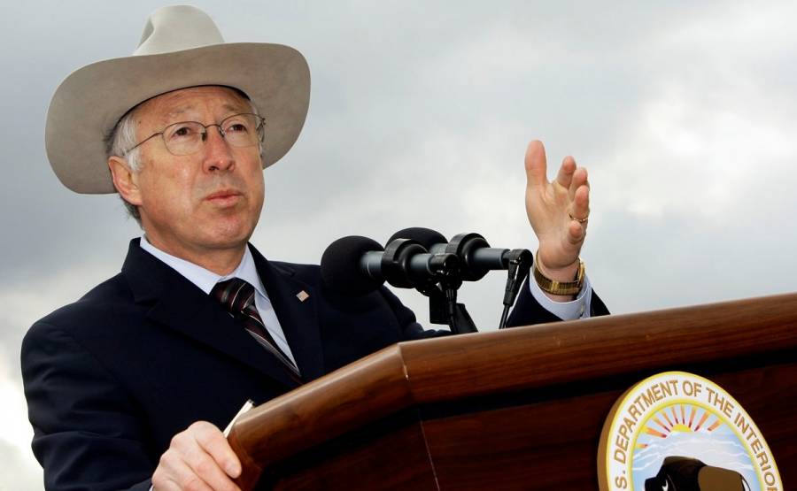 ¿Quién es Ken Salazar, nominado a embajador de EEUU en México?