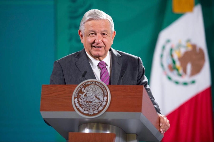 AMLO presenta nuevas rifas para 15 de septiembre