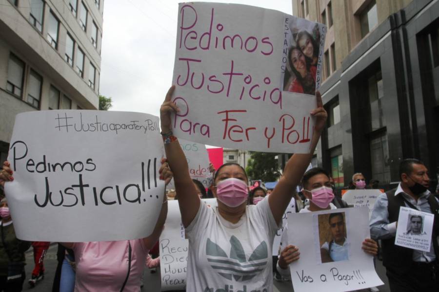 Se manifiestan en apoyo de Fer y Polly, mujeres embestidas por Diego N en Iztacalco