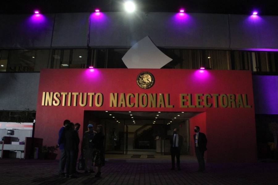 INE recibe más de 500 quejas por gastos de campañas