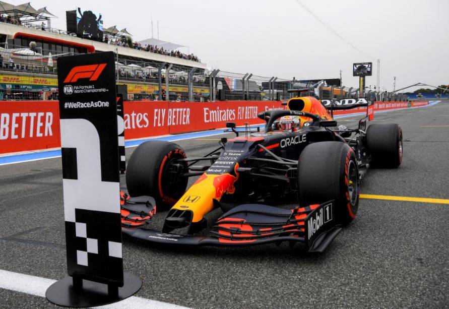 Max Verstappen logra la 'pole' en GP de Francia; Checo Pérez arrancará cuarto