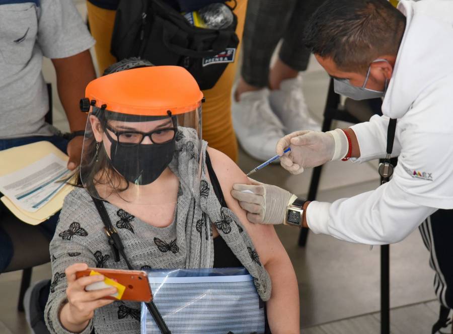 En México fueron aplicadas 453,176 dosis de vacunas COVID-19; suman 39.6 millones