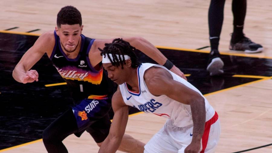 Los Suns vencen en el primer partido a los Clippers