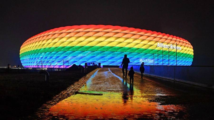 UEFA rechaza la iluminación con color arcoíris para el Alemania-Hungría