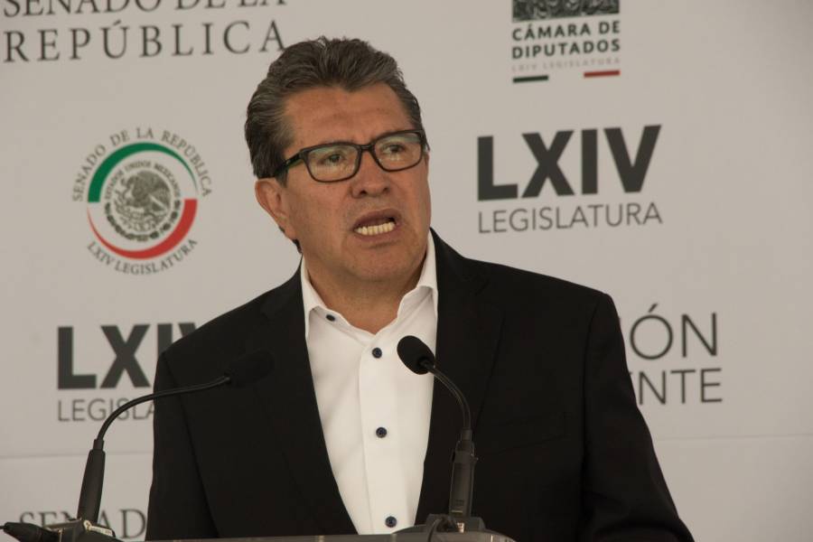 Reunión entre dirigencia nacional y senadores de Morena fue productiva, dice Ricardo Monreal