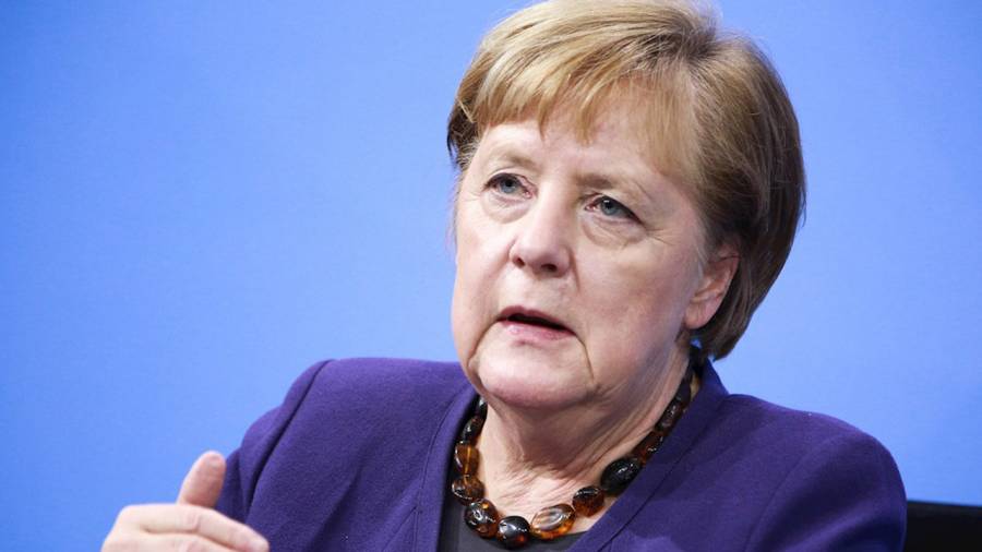 Critica Angela Merkel ley húngara sobre LGBT, la considera “equivocada”