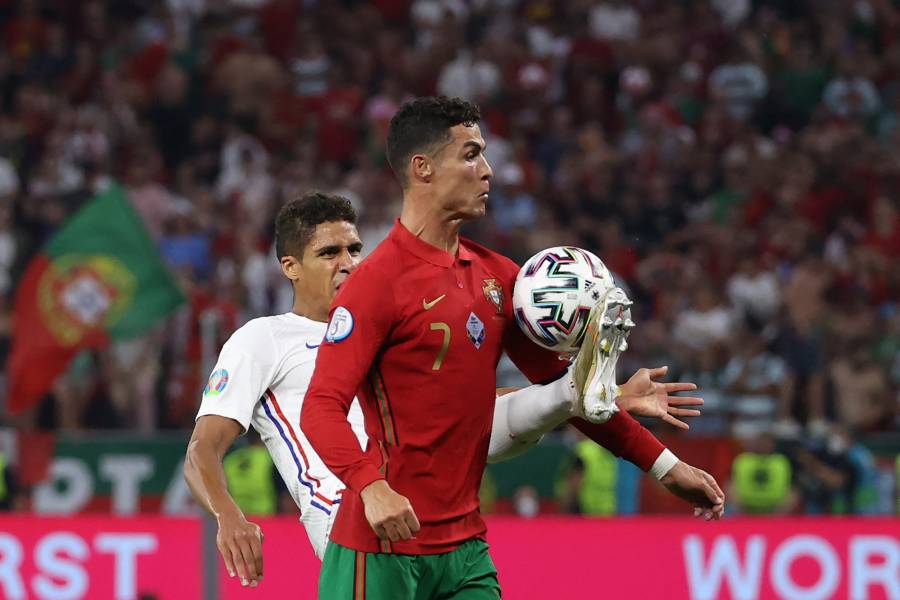 Francia, como primera de grupo, y Portugal van a octavos de Eurocopa tras empate