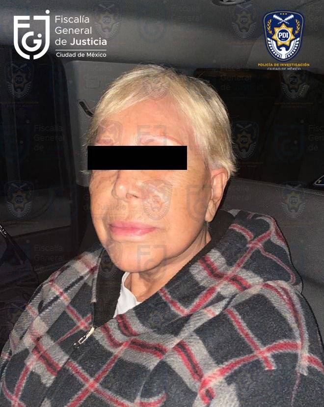 Detienen a Alejandra Barrios, lideresa de vendedores ambulantes de CDMX