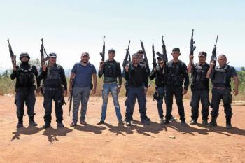 Desconf&iacute;a AMLO de grupos de autodefensas en Michoac&aacute;n