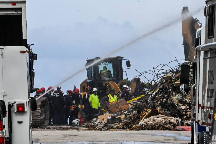 Asciende a cinco los muertos por colapso de edificio en Miami