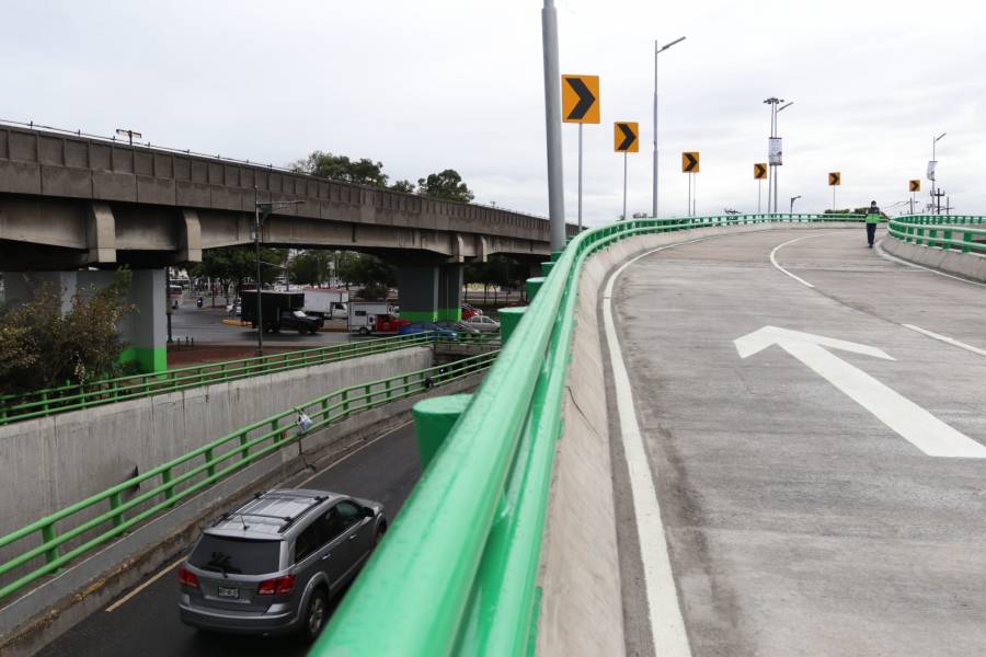 Se inauguró puente vehicular que agilizará tránsito en Zaragoza