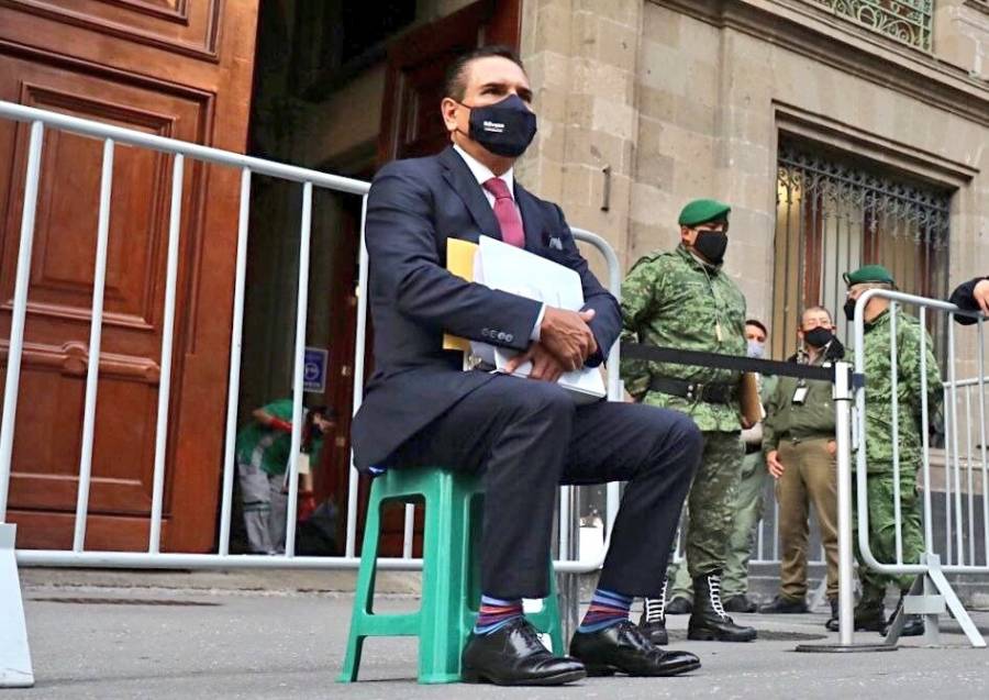 Silvano Aureoles va Palacio Nacional con “pruebas