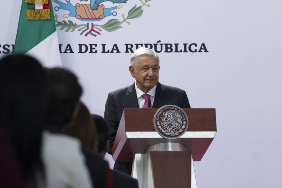 Reitera AMLO que en octubre todos los adultos mayores de 18 años estarán vacunados