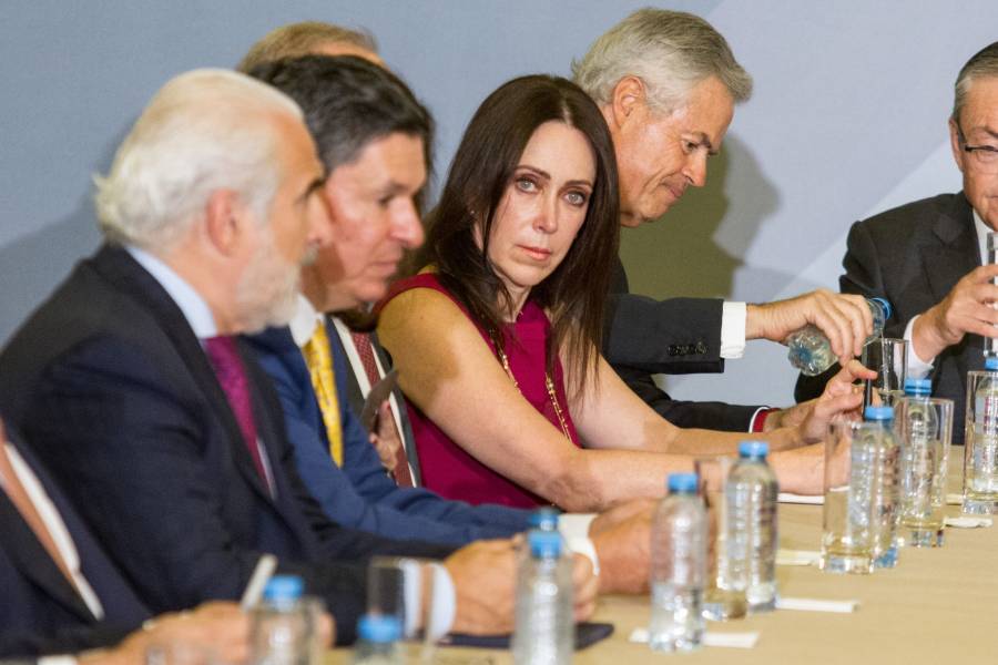 Mar&iacute;a Aramburuzabala mantiene alejadas sus inversiones de M&eacute;xico